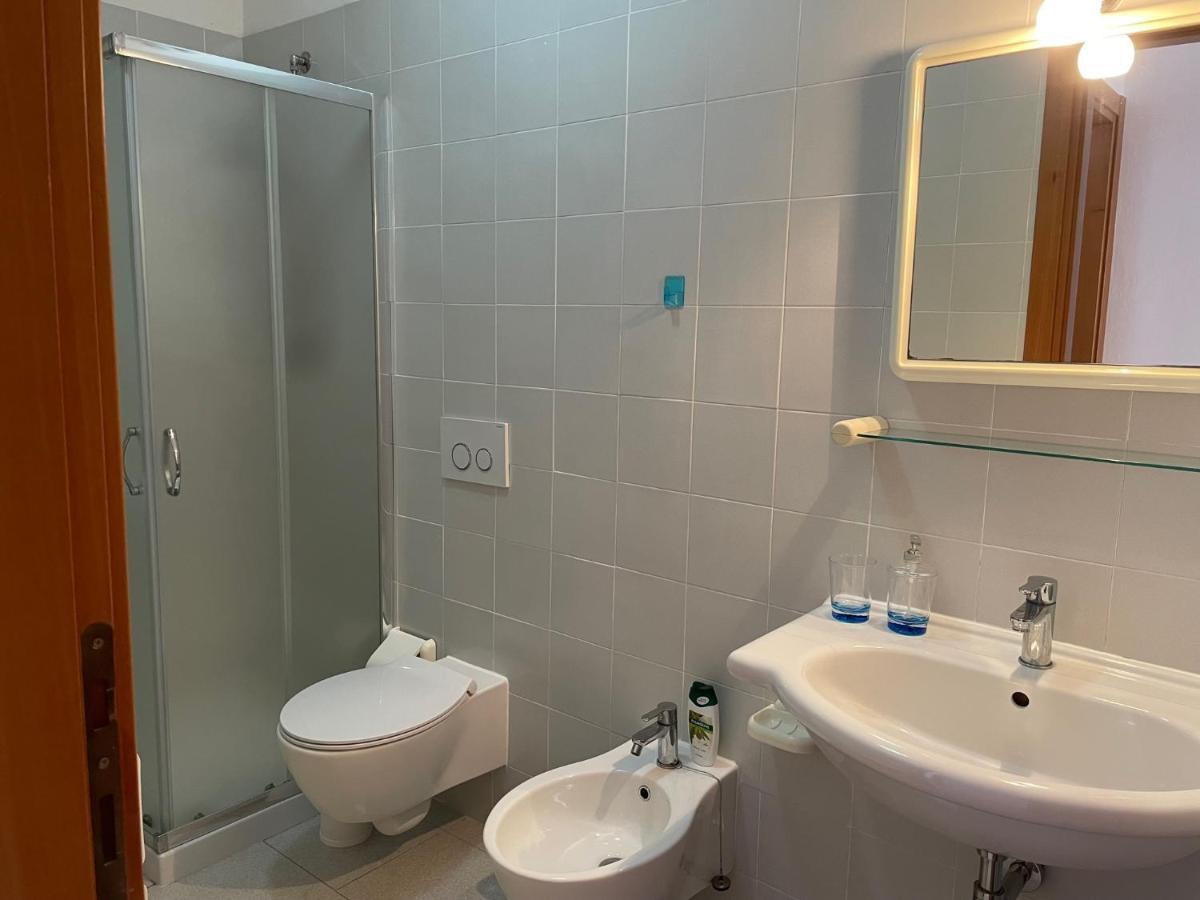 Casa Calmedia Apartment Bosa Ngoại thất bức ảnh