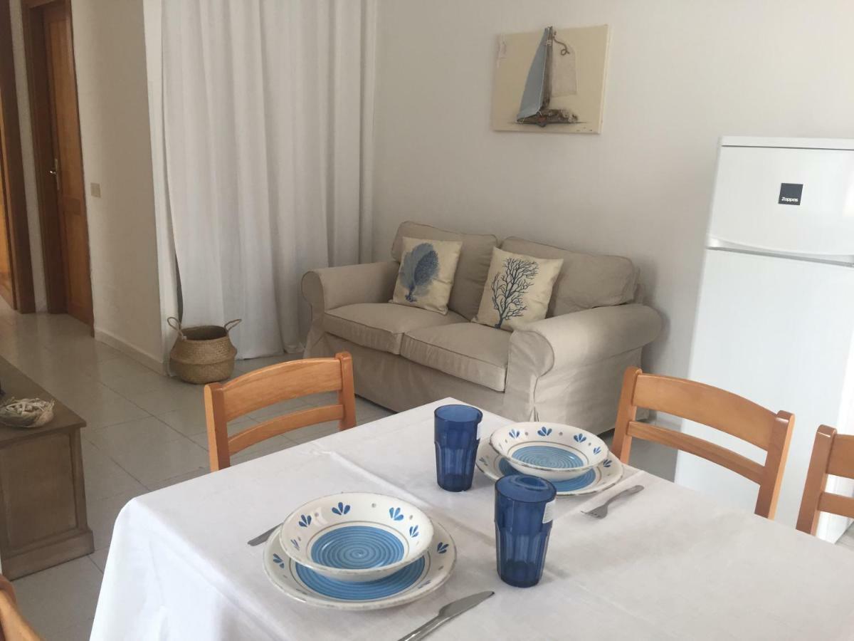 Casa Calmedia Apartment Bosa Ngoại thất bức ảnh