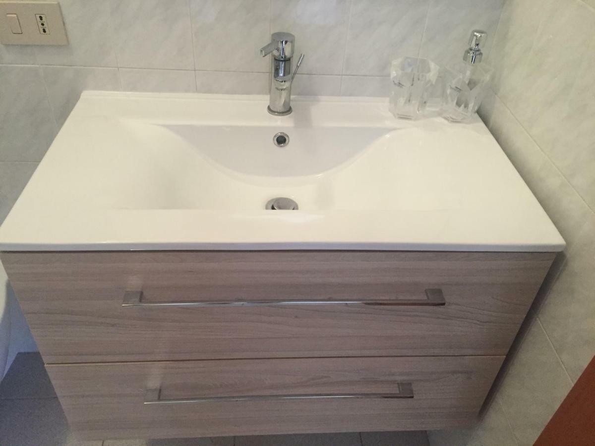 Casa Calmedia Apartment Bosa Ngoại thất bức ảnh